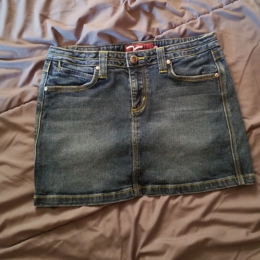 Vigoss Mini Skirt